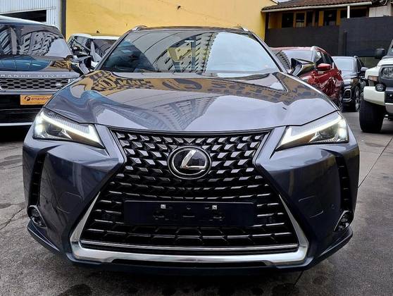 LEXUS UX 250h 2.0 VVT-I HYBRID DYNAMIC CVT LEXUS UX 250h 2.0 VVT-I HYBRID DYNAMIC CVT